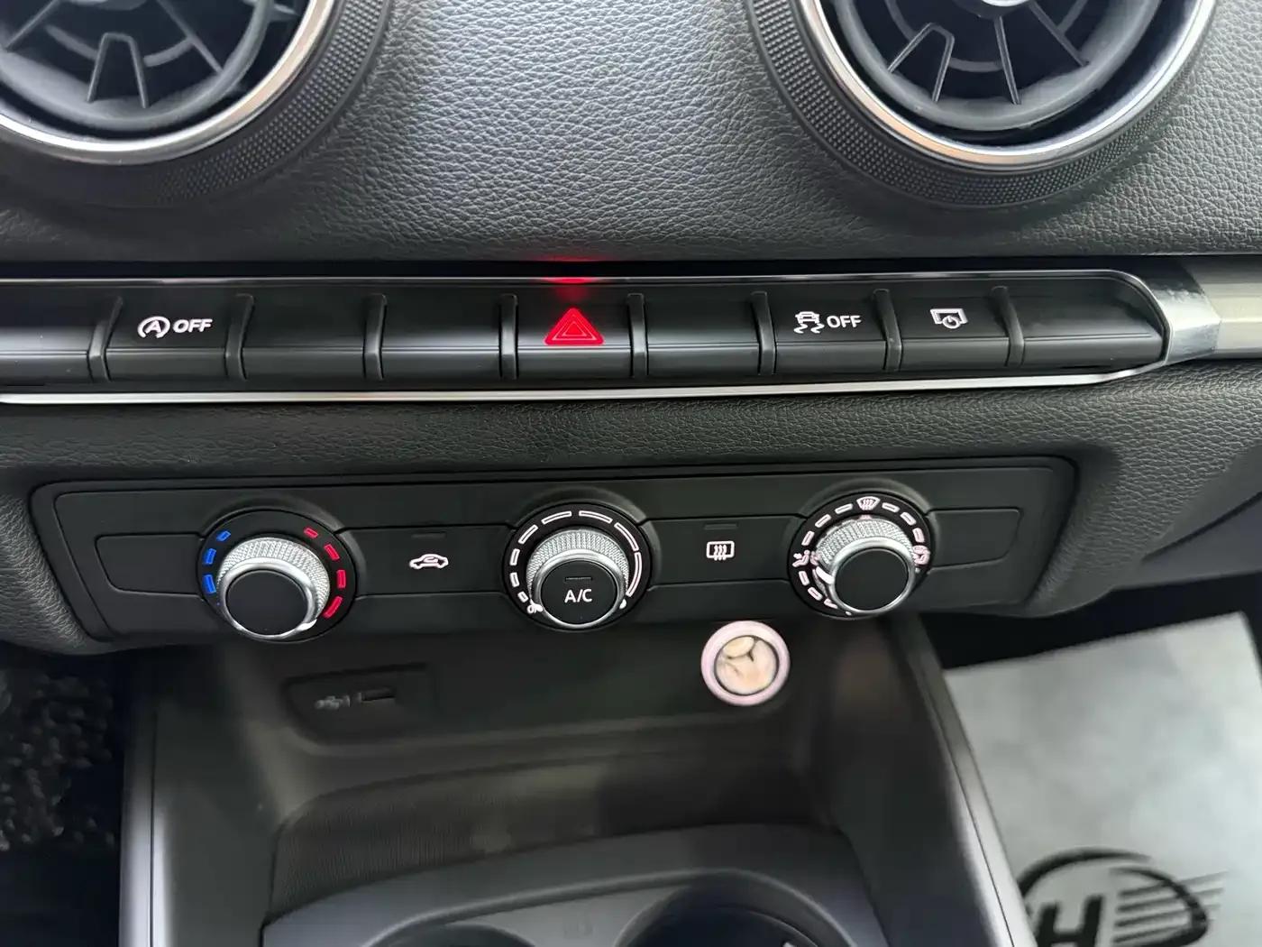 Audi A3 2020 Limousine 35 TFSI Progressive (China V Emission Standard) — миниатюра 14