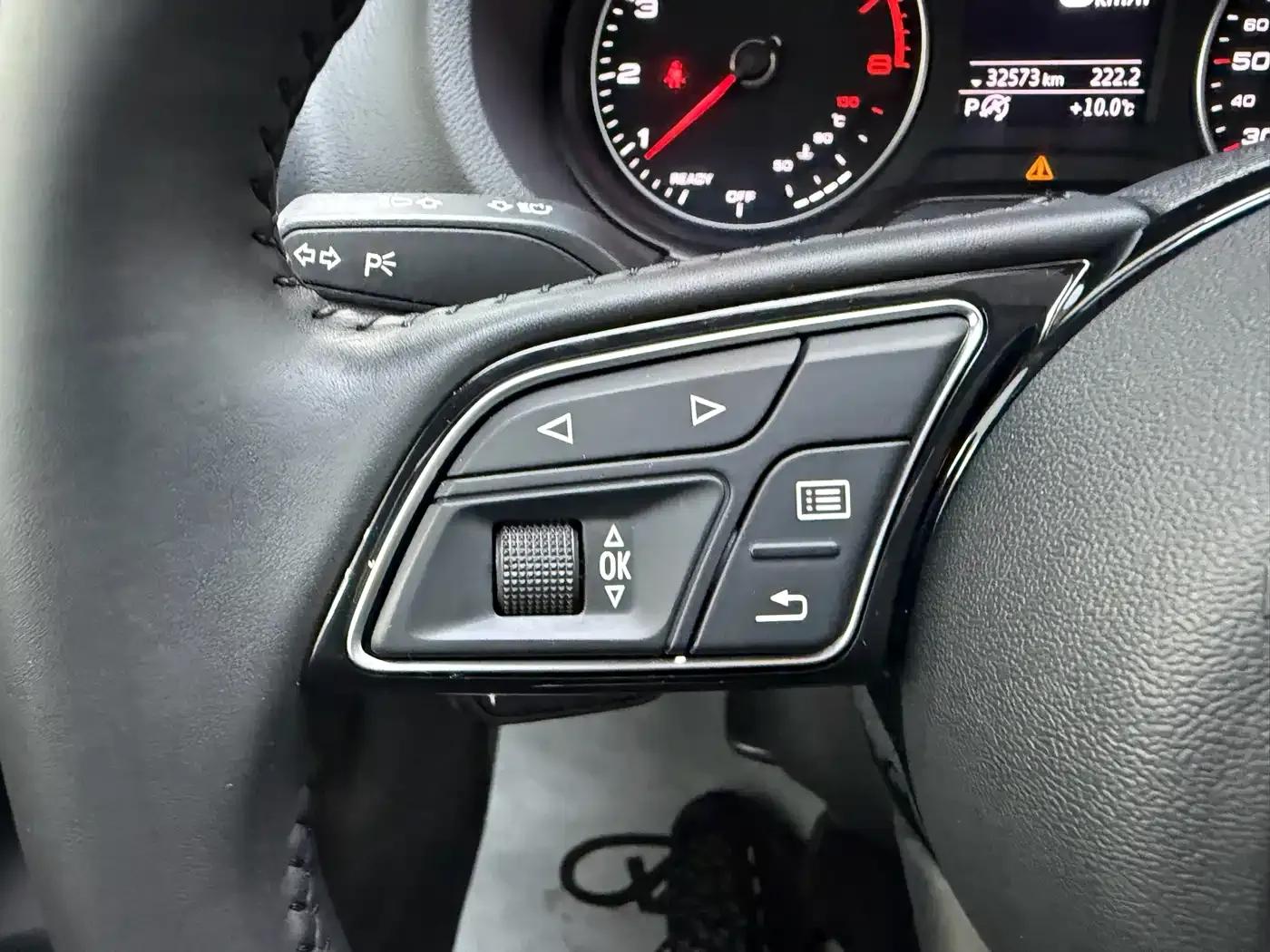 Audi A3 2020 Limousine 35 TFSI Progressive (China V Emission Standard) — миниатюра 17