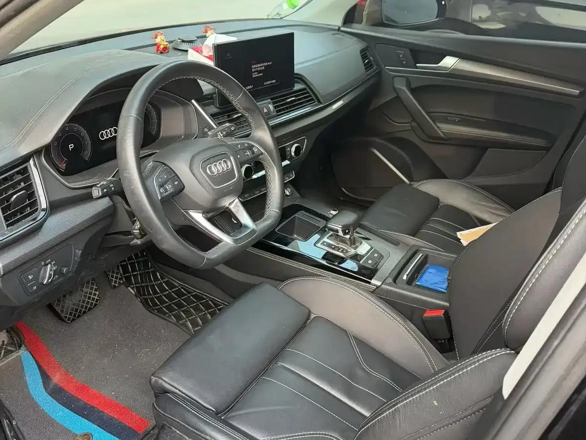 Audi Q5L 2022 40T RS Package Sport Edition — миниатюра 4