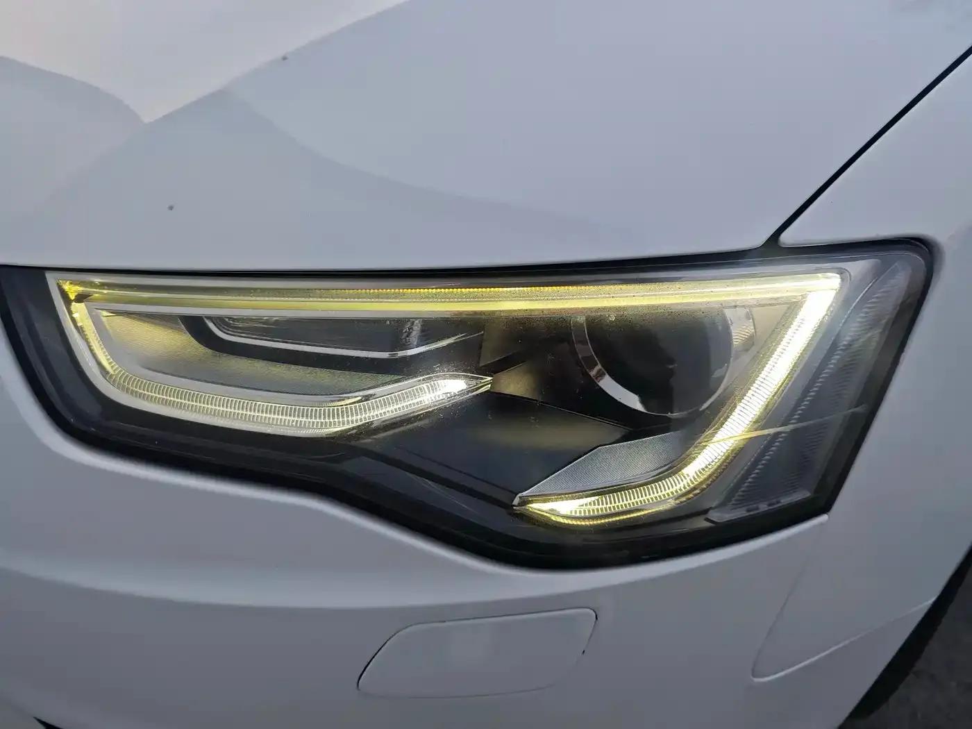 2013 Audi A5 Cabriolet 40 TFSI (Imported) — миниатюра 18