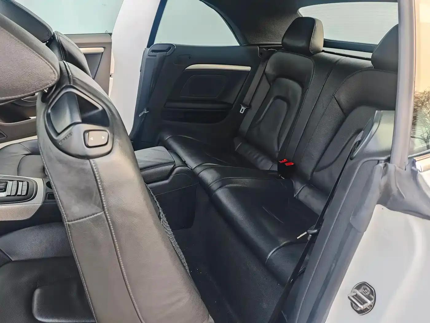 2013 Audi A5 Cabriolet 40 TFSI (Imported) — миниатюра 4