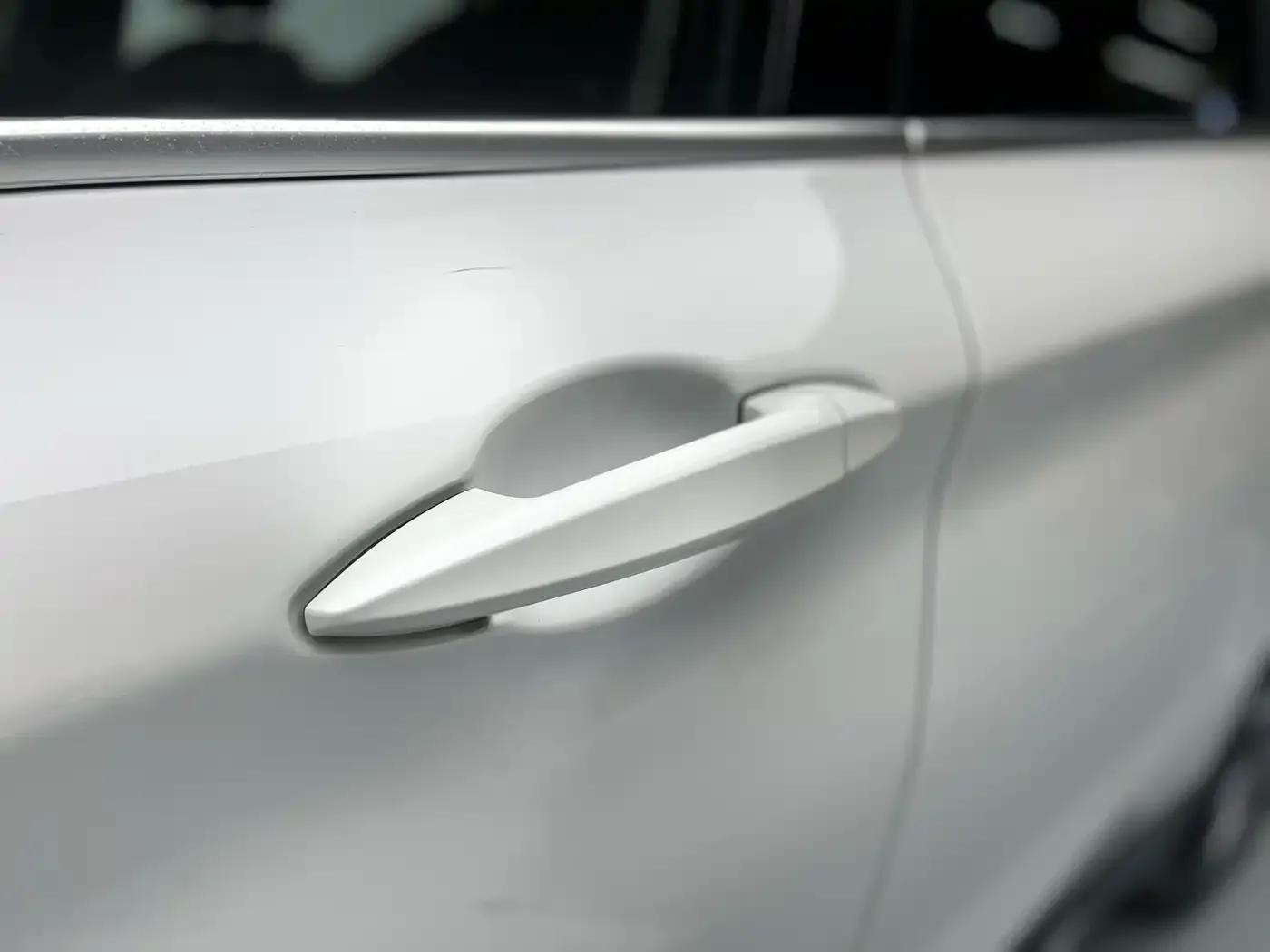 BMW X1 2022 xDrive25Li Premium — миниатюра 21