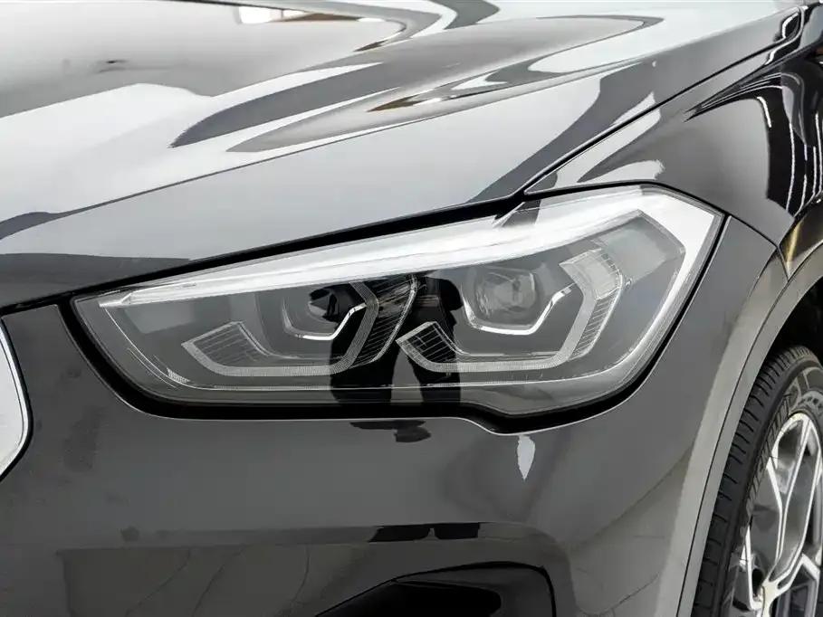 BMW X1 2022 sDrive25Li Leading Edition — миниатюра 12