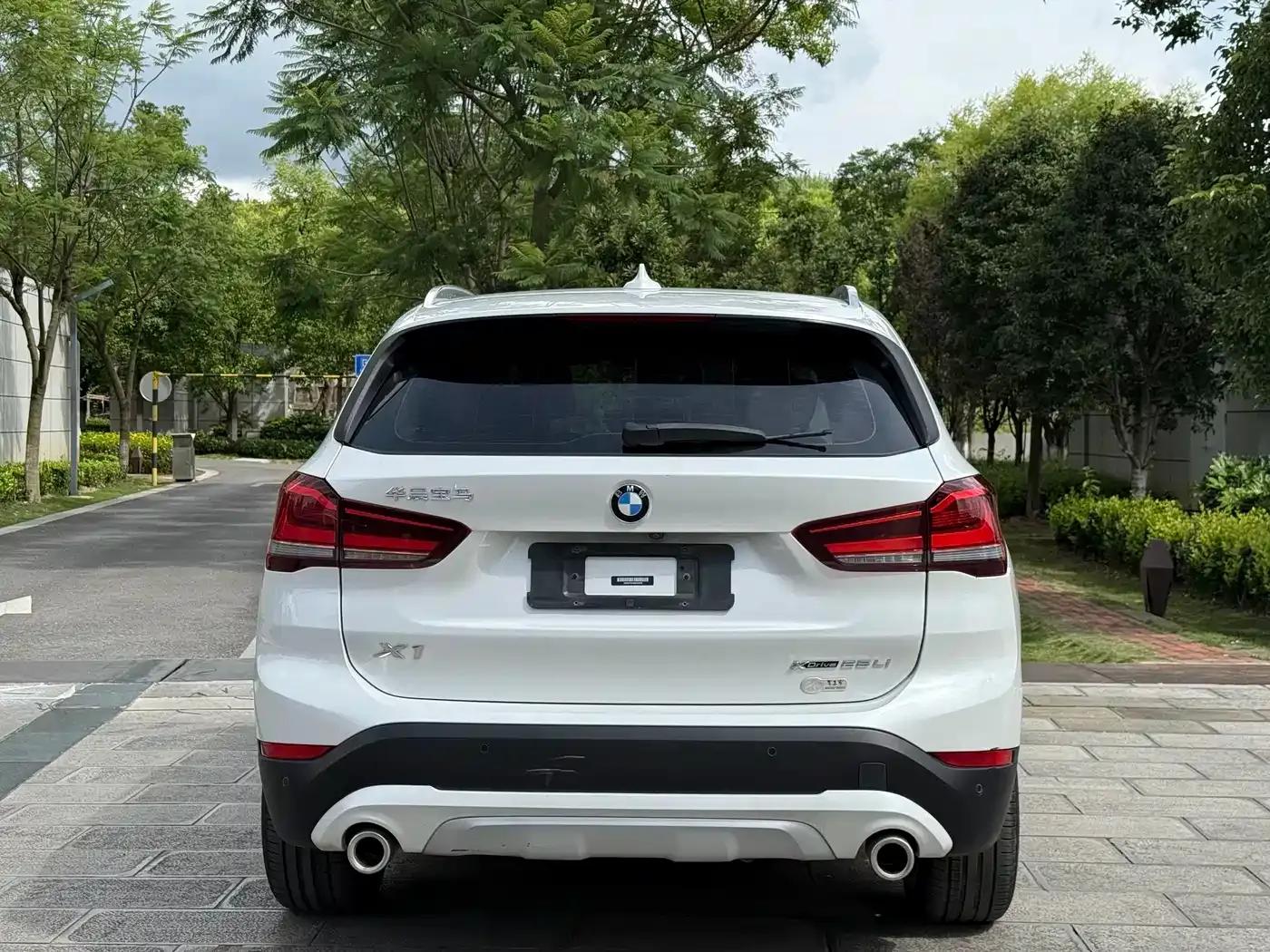 BMW X1 2021 xDrive25Li Premium — миниатюра 4