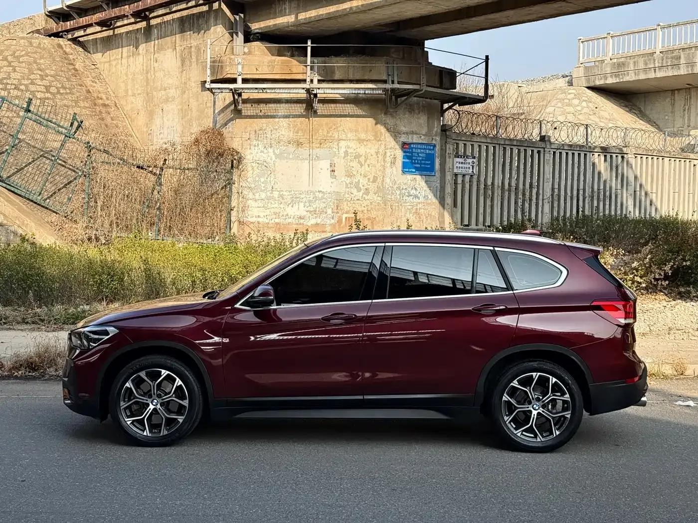 BMW X1 2021 Facelift sDrive25Li Leading Edition — миниатюра 6