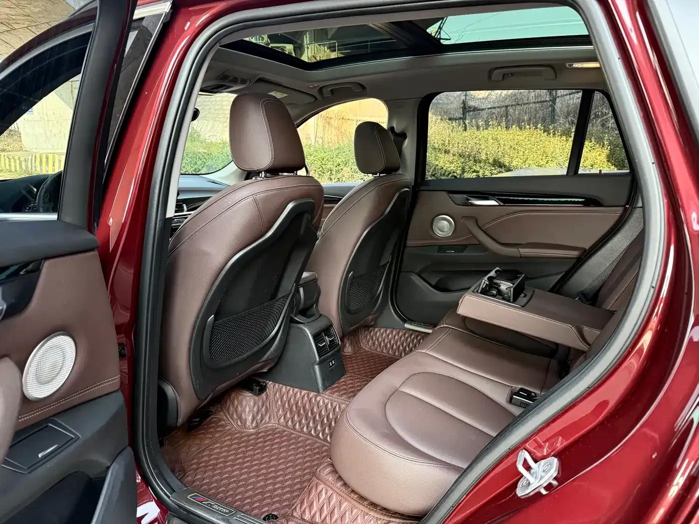 BMW X1 2021 Facelift sDrive25Li Leading Edition — миниатюра 9