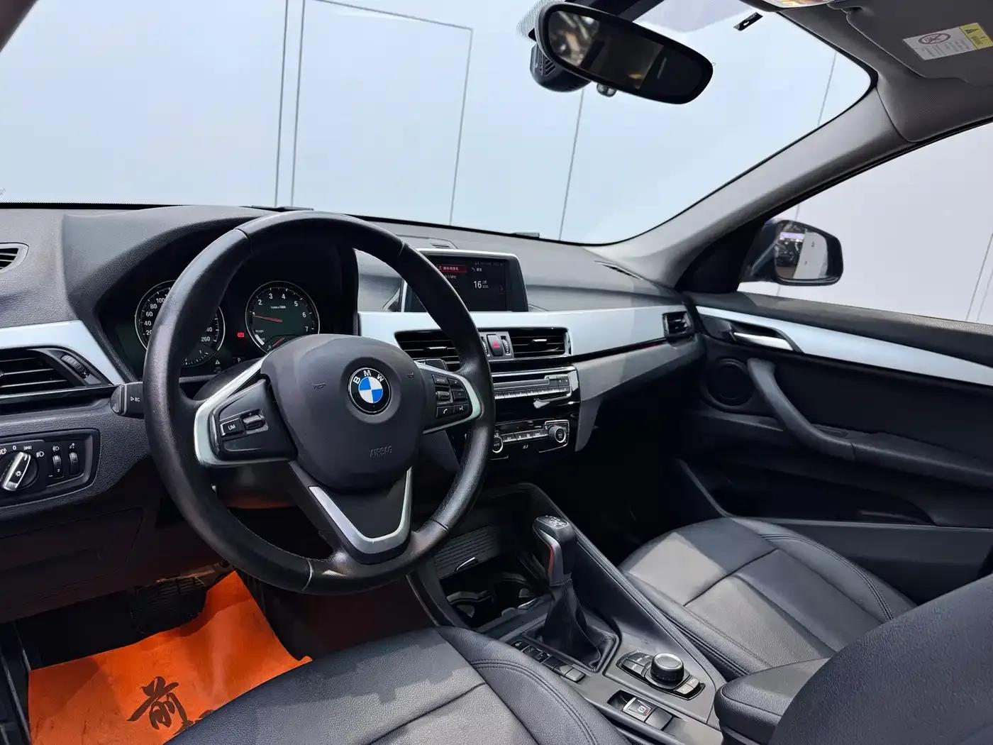BMW X1 2019 sDrive18Li Fashion Edition — миниатюра 8