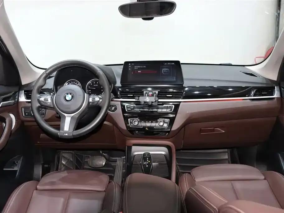 BMW X1 2021 Facelift sDrive25Li Leading Edition — миниатюра 11