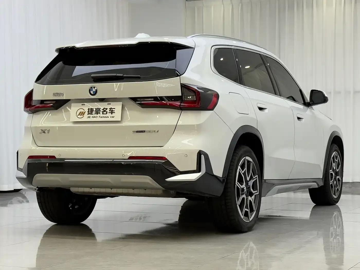 BMW X1 2025 sDrive25Li X Design Package — миниатюра 11