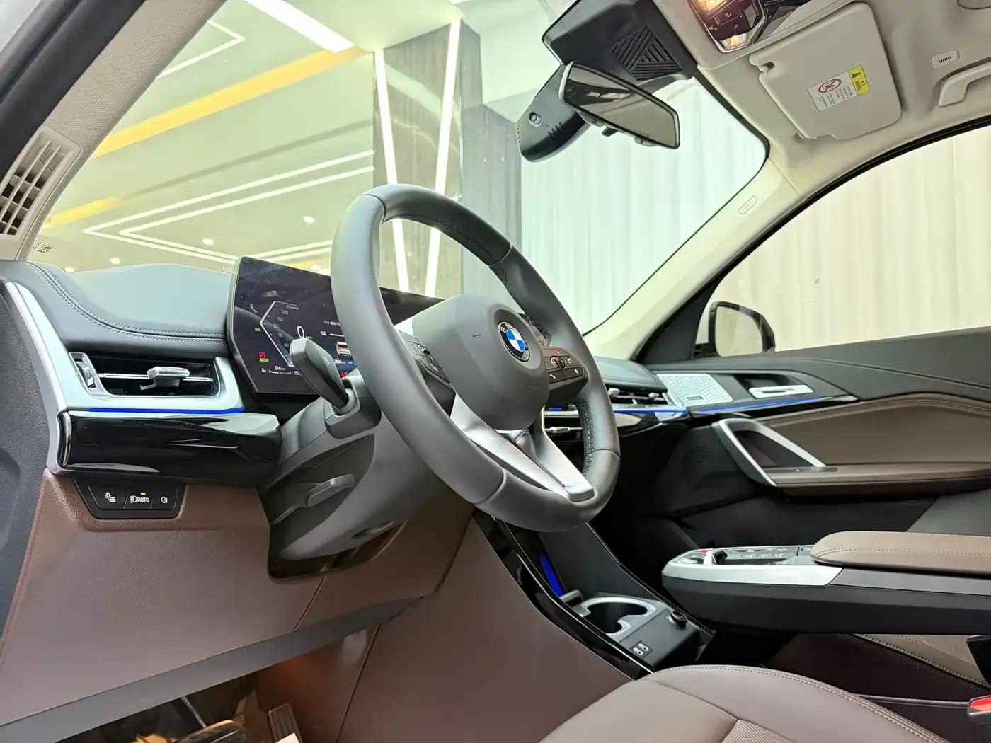 BMW X1 2025 sDrive25Li X Design Package — миниатюра 5
