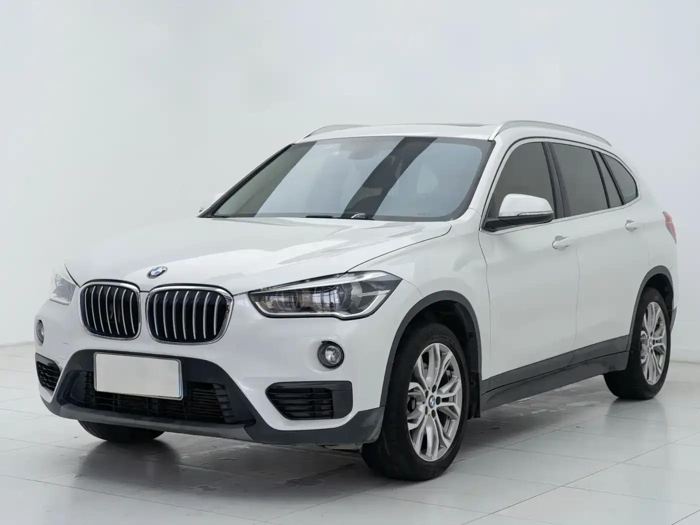 BMW X1 2019 sDrive20Li Leading Edition — миниатюра 1