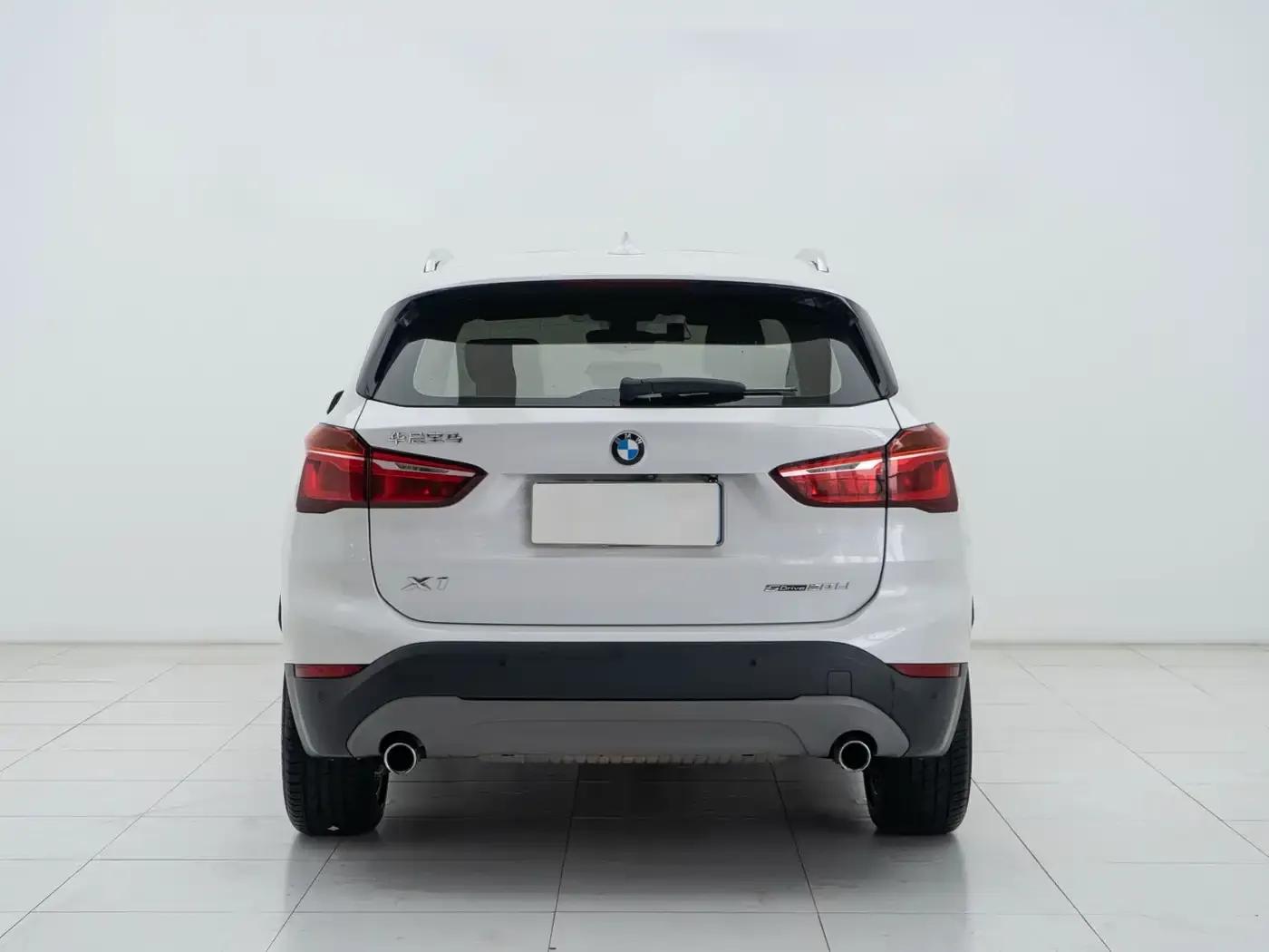 BMW X1 2019 sDrive20Li Leading Edition — миниатюра 4