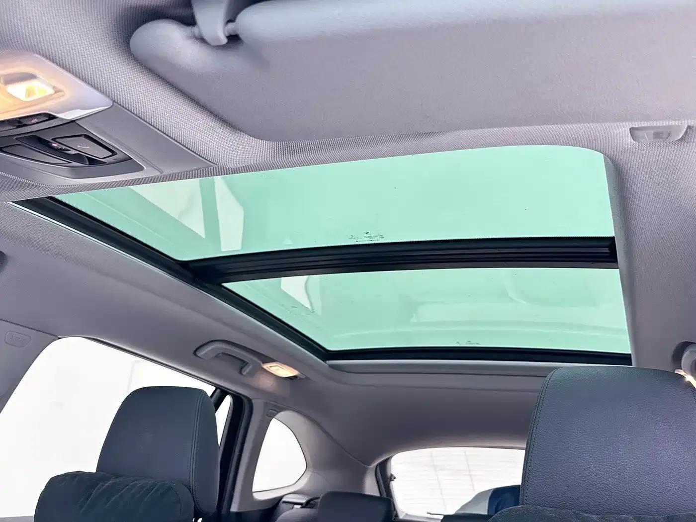 BMW X1 2019 sDrive20Li Leading Edition — миниатюра 8