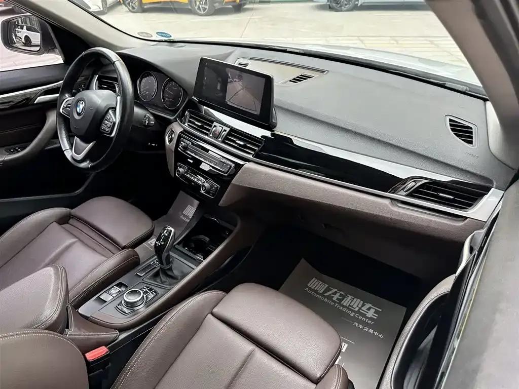 BMW X1 2020 sDrive25Li Leading Edition — миниатюра 19