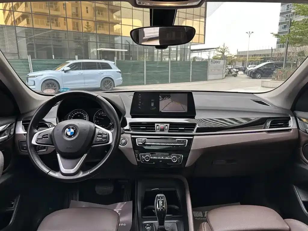 BMW X1 2020 sDrive25Li Leading Edition — миниатюра 10