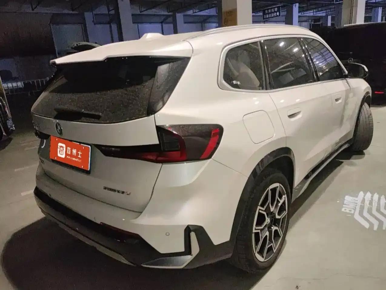 2023 BMW X1 xDrive25Li X Design Package — миниатюра 6