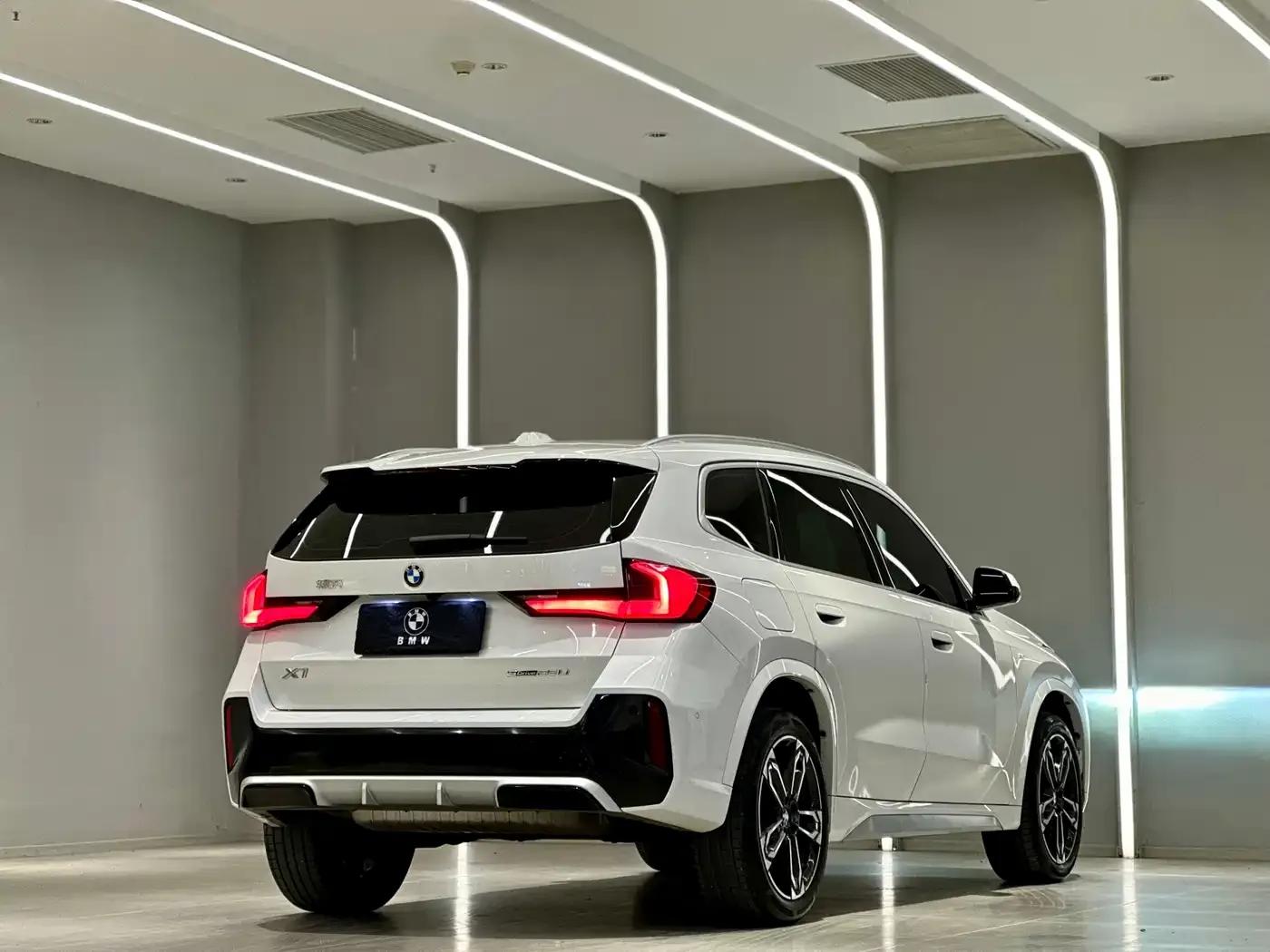 2024 BMW X1 sDrive25Li M Sport Package — миниатюра 8