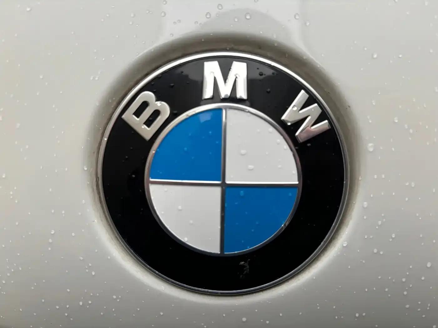 BMW X1 2018 sDrive18Li Fashion Edition — миниатюра 4