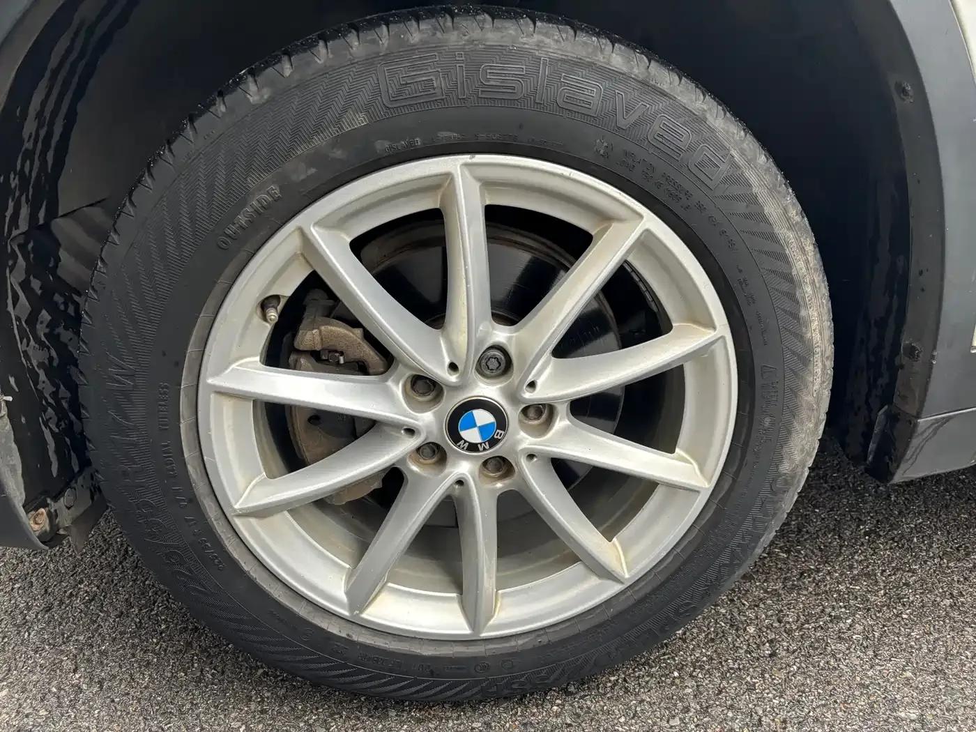 BMW X1 2018 sDrive18Li Fashion Edition — миниатюра 6