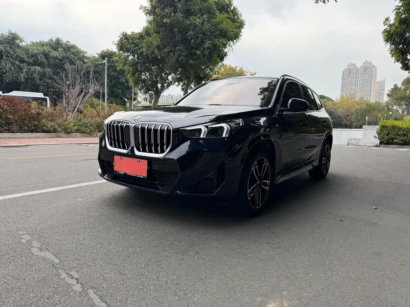 2024 BMW X1 sDrive25Li M Sport Package — миниатюра 1