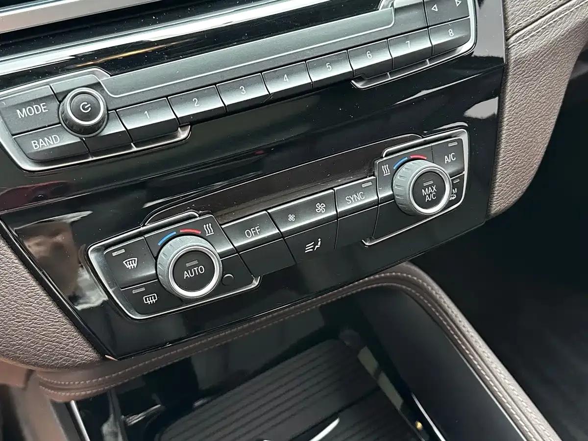 BMW X1 2021 xDrive25Li Premium — миниатюра 3