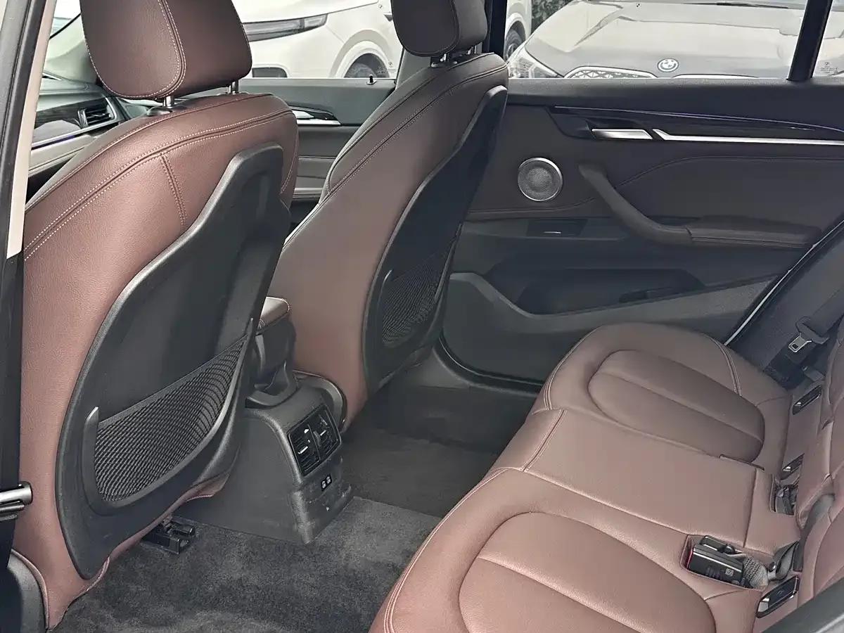 BMW X1 2021 xDrive25Li Premium — миниатюра 7