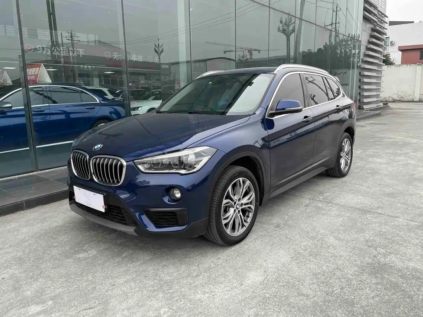 BMW X1 2019 sDrive20Li Leading Edition — миниатюра 1