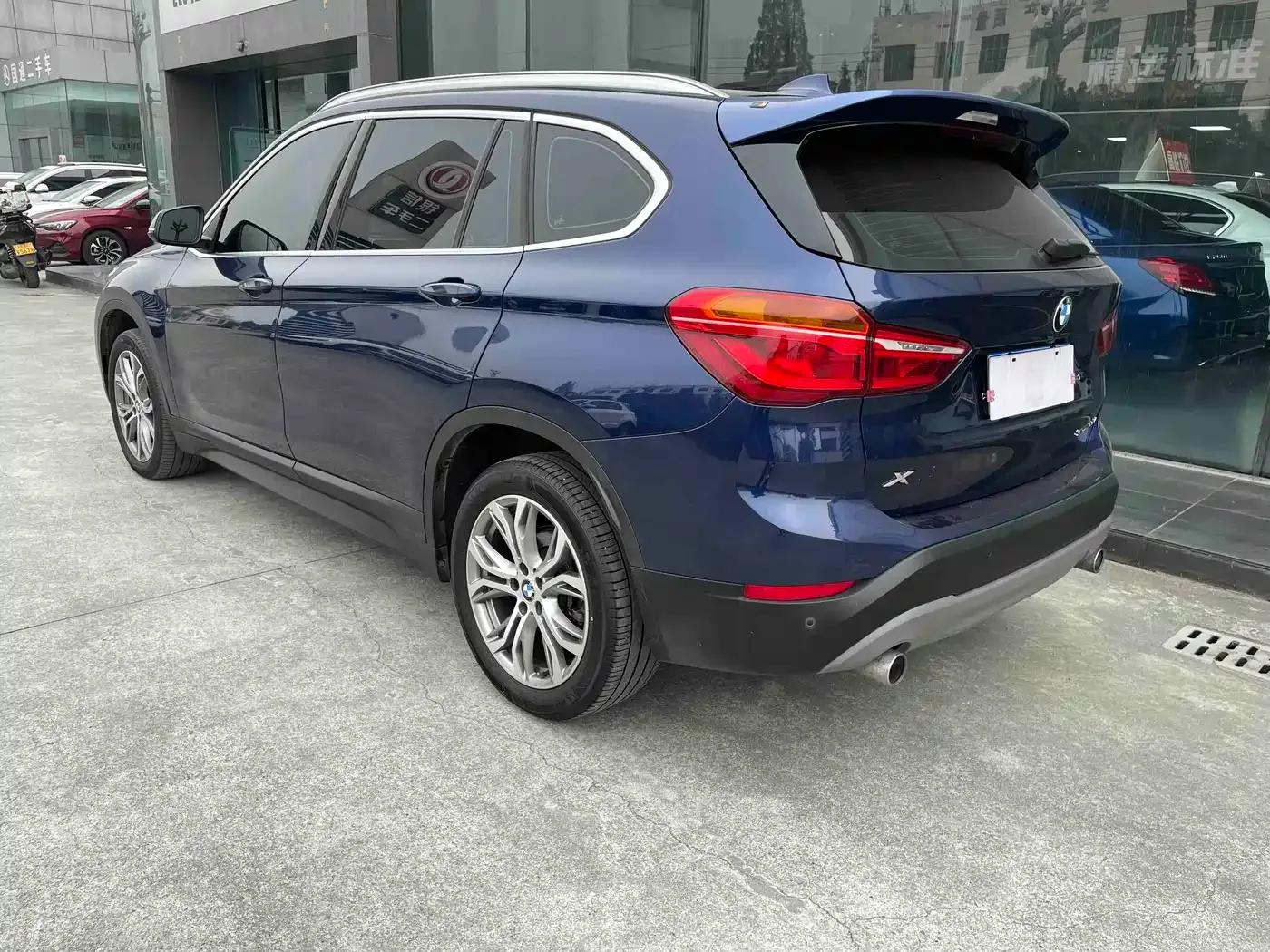 BMW X1 2019 sDrive20Li Leading Edition — миниатюра 11