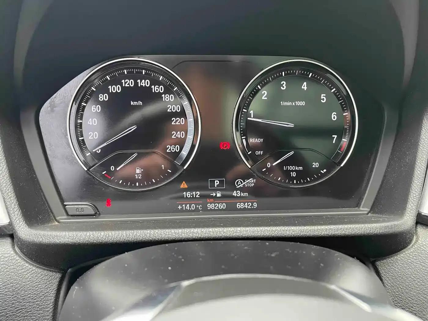 BMW X1 2019 sDrive20Li Leading Edition — миниатюра 7