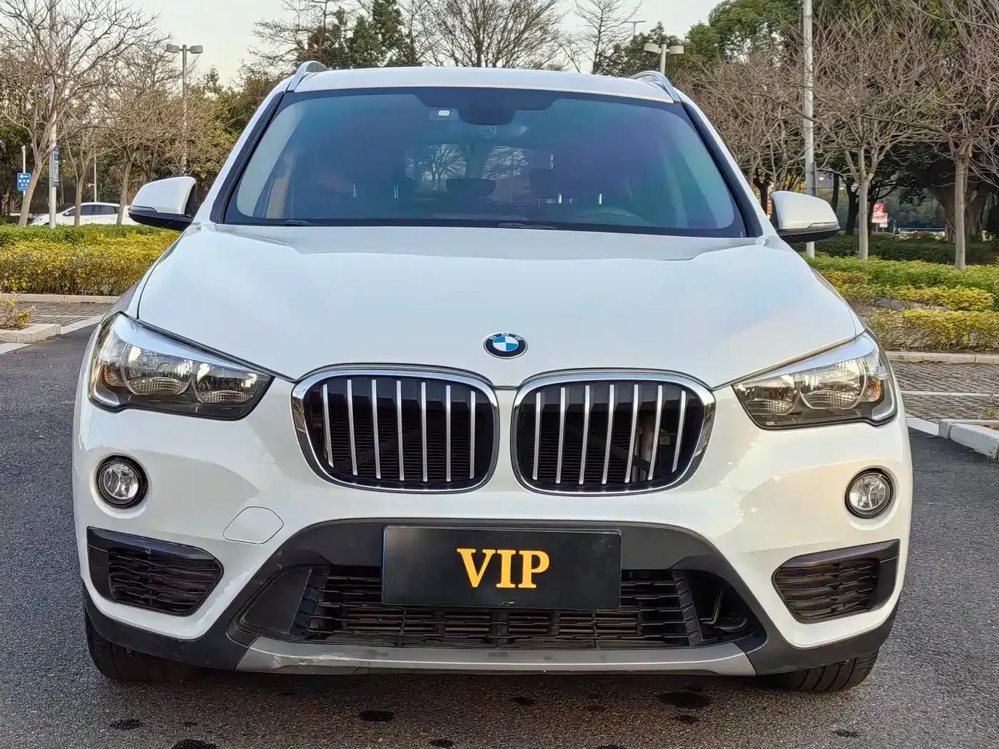BMW X1 2018 sDrive18Li Fashion Edition — миниатюра 2