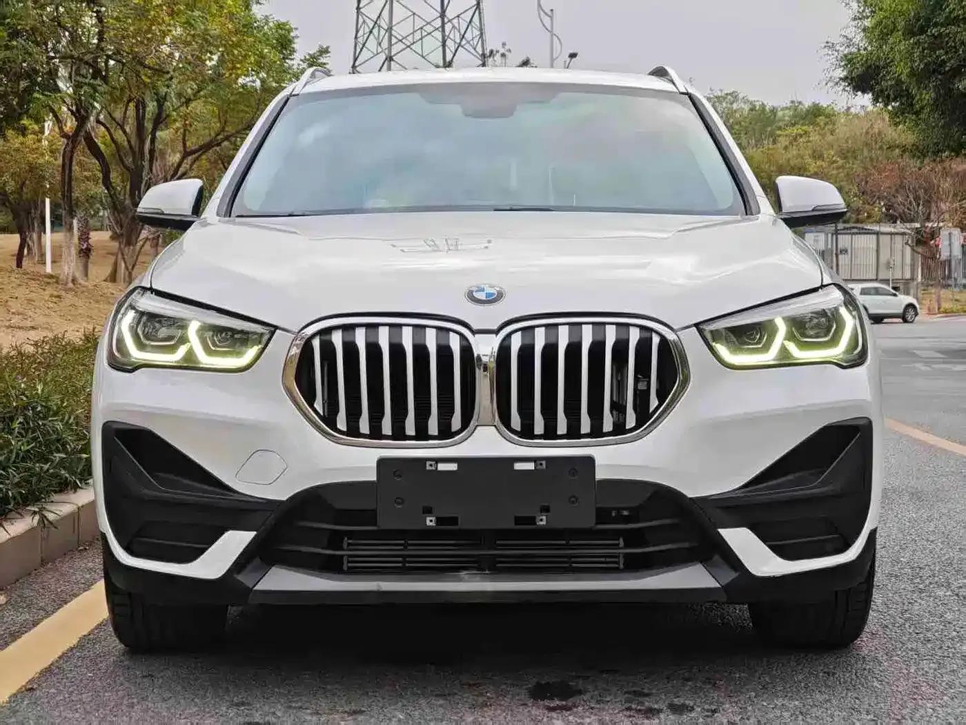 BMW X1 2020 sDrive25Li Leading Edition — миниатюра 2
