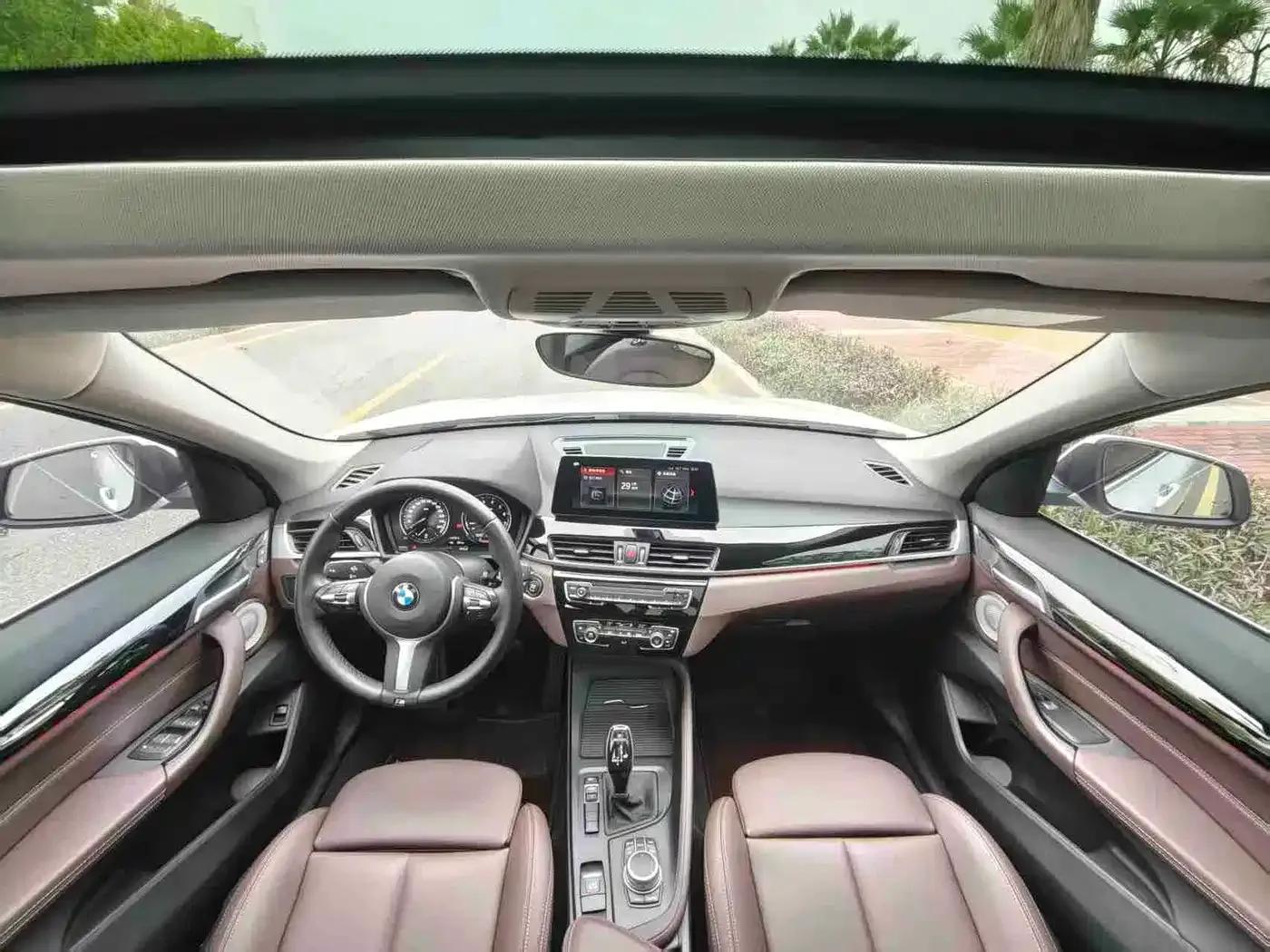 BMW X1 2020 sDrive25Li Leading Edition — миниатюра 10