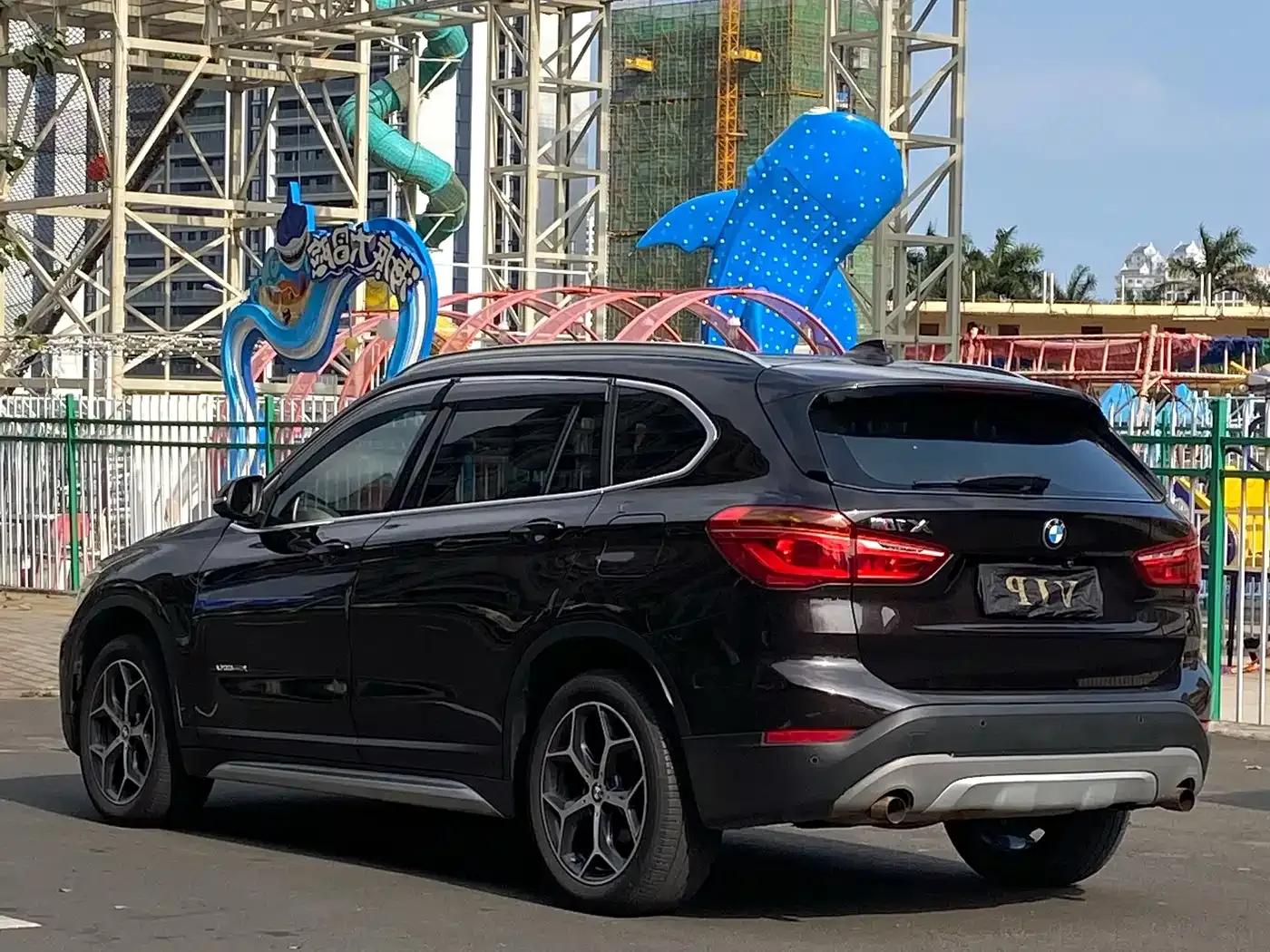 BMW X1 2018 xDrive20Li Luxury — миниатюра 16