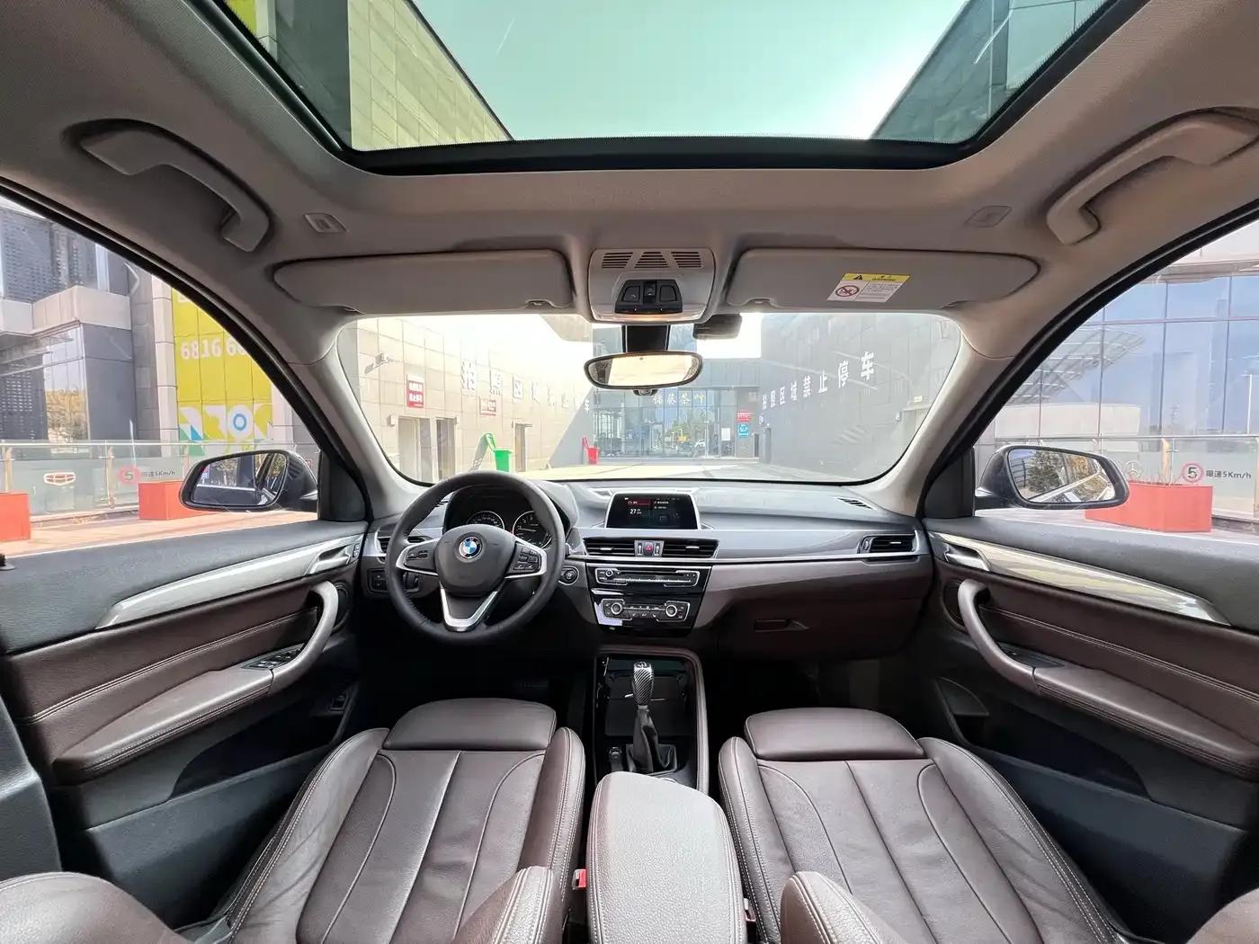 BMW X1 2018 xDrive20Li Premium — миниатюра 18