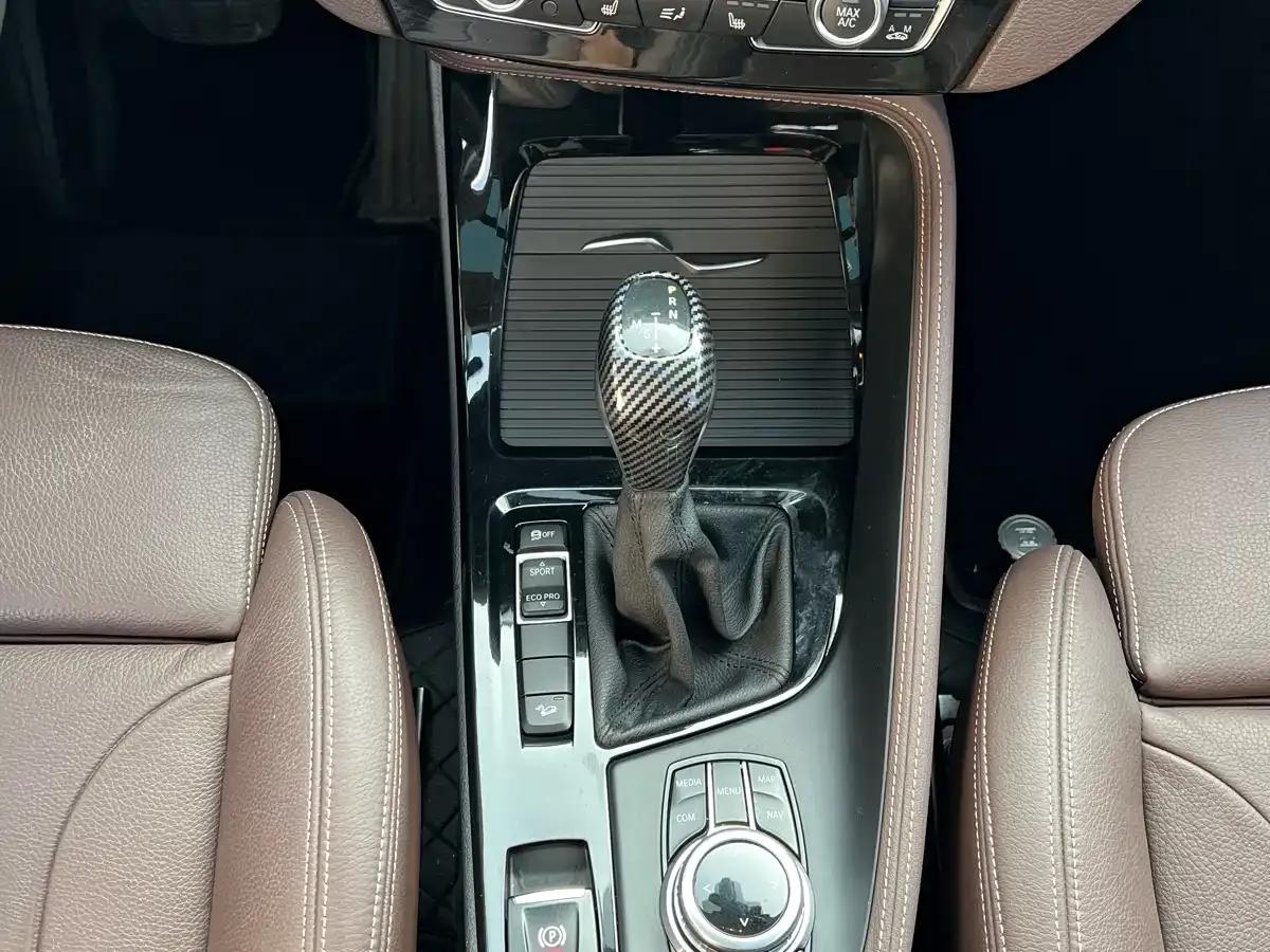 BMW X1 2018 xDrive20Li Premium — миниатюра 29