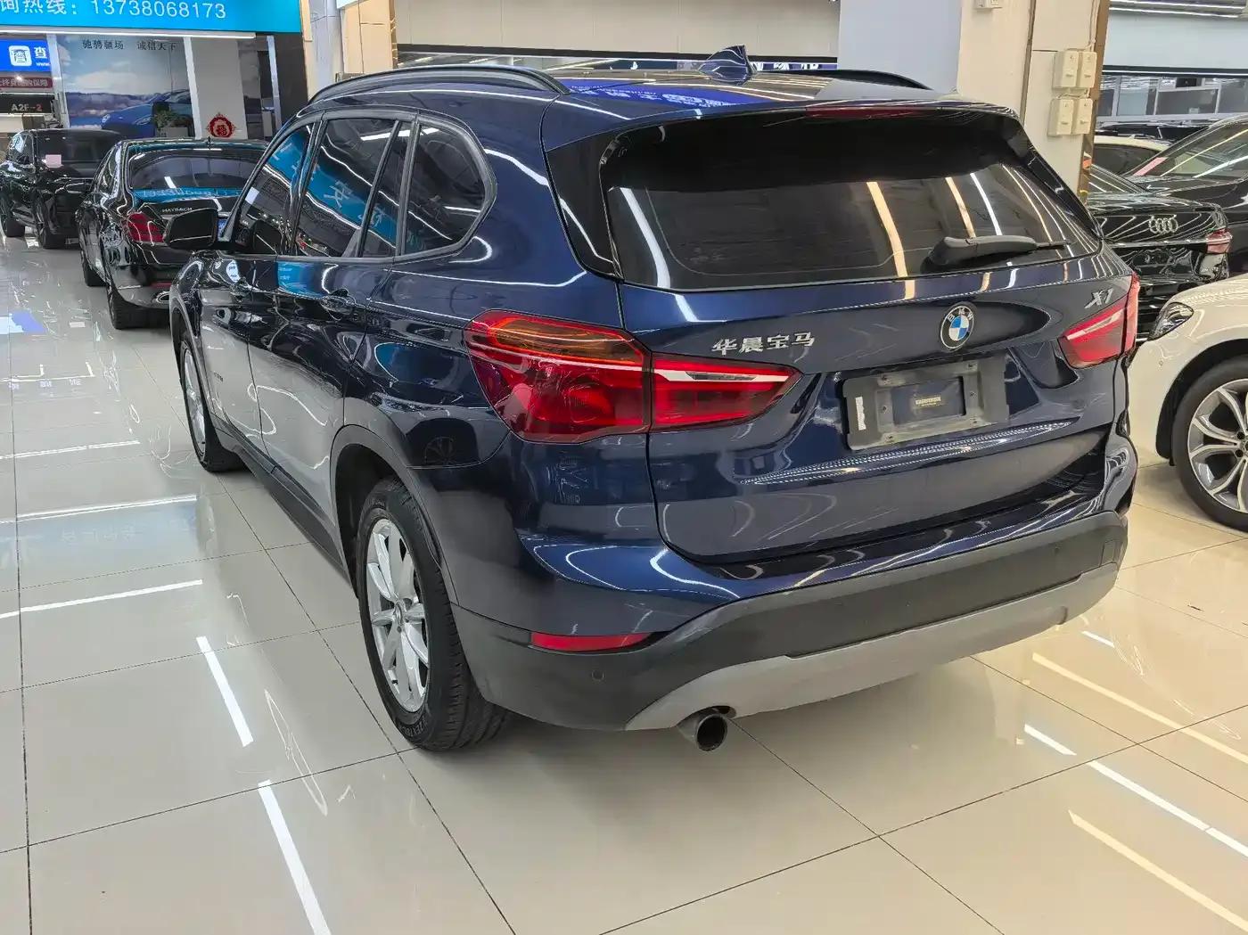 BMW X1 2018 sDrive18Li Fashion Edition — миниатюра 3