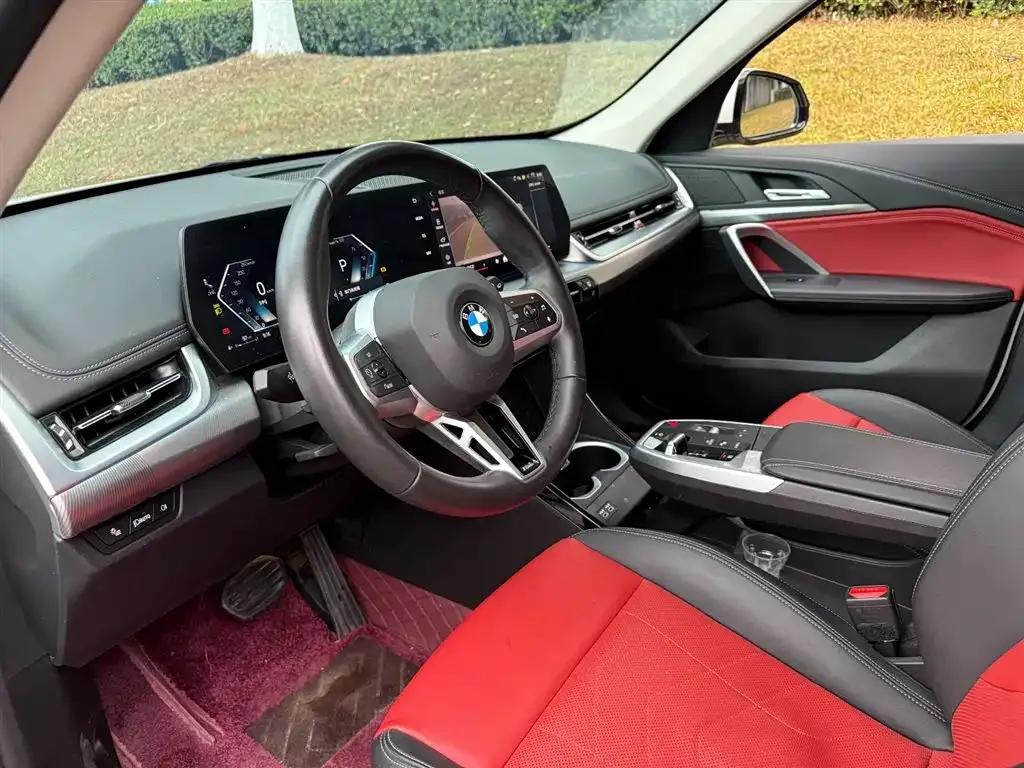 BMW X1 2023 sDrive25Li M Sport Package — миниатюра 7