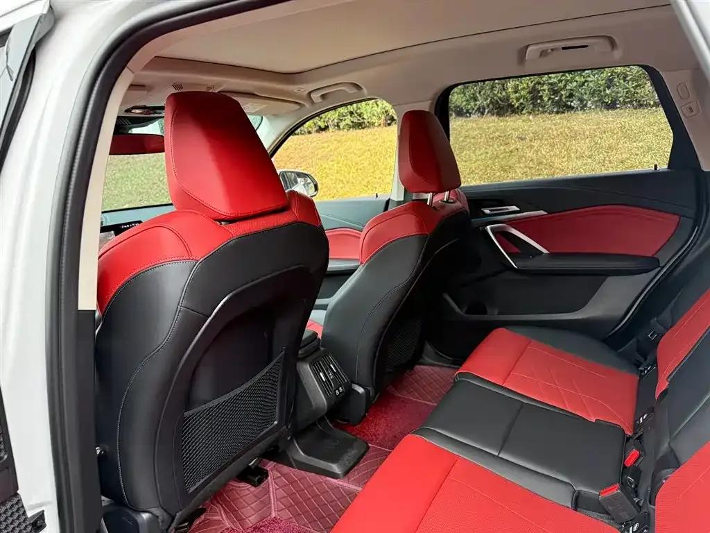 BMW X1 2023 sDrive25Li M Sport Package — миниатюра 9