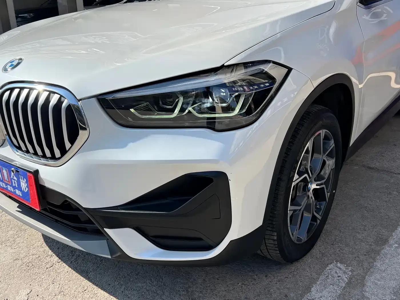BMW X1 2021 sDrive25Li Leading Edition — миниатюра 29