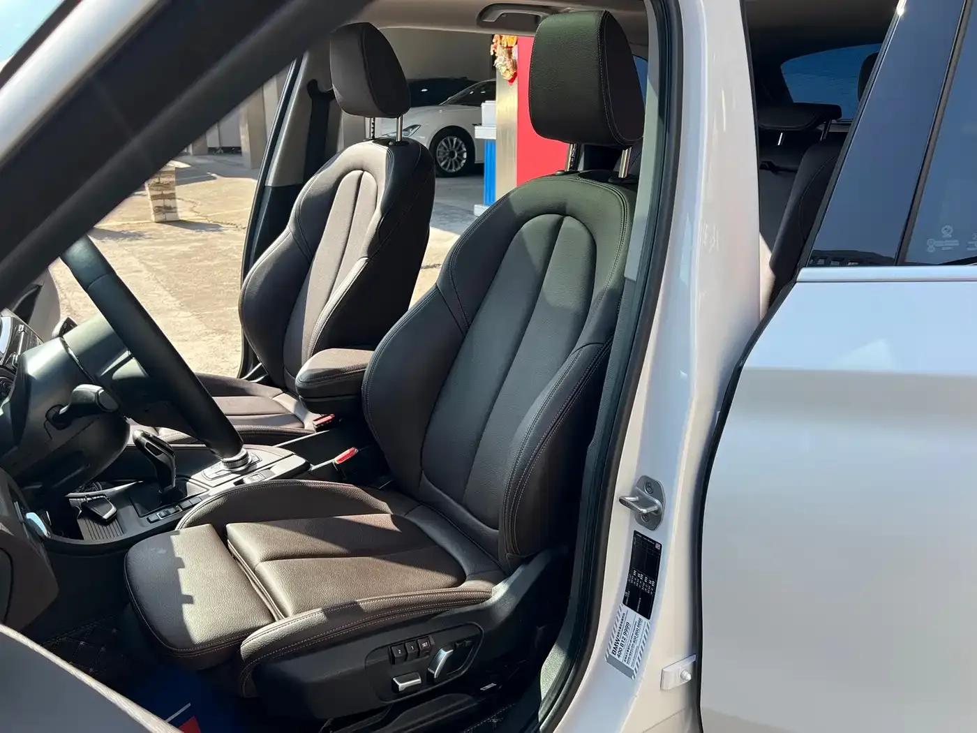 BMW X1 2021 sDrive25Li Leading Edition — миниатюра 9