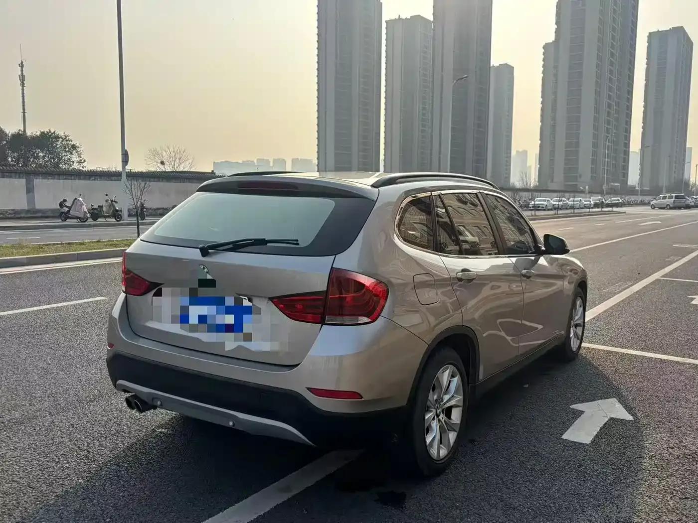 BMW X1 2014 sDrive18i Fashion Edition — миниатюра 8