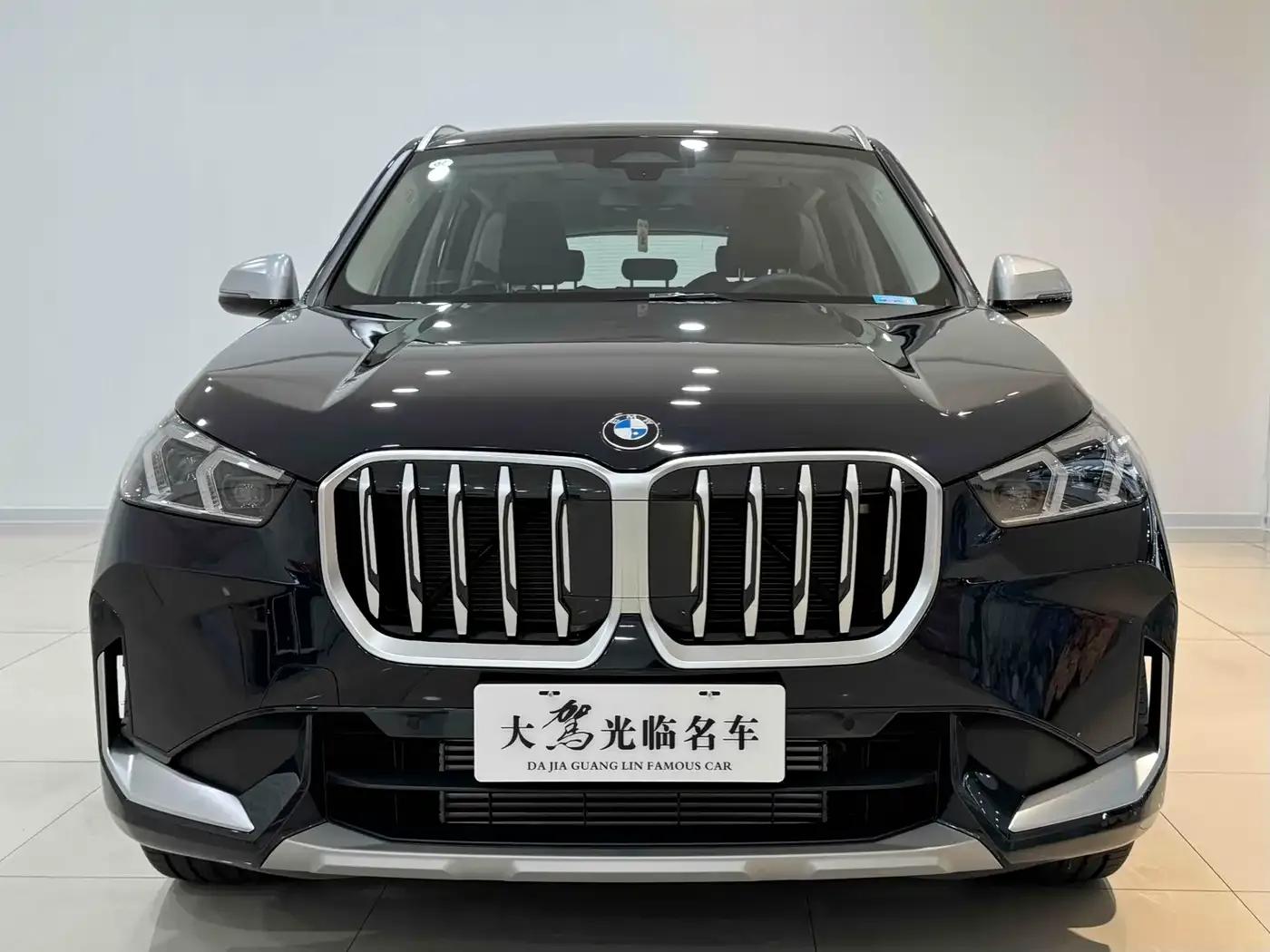 2024 BMW X1 sDrive25Li M Sport Package — миниатюра 2