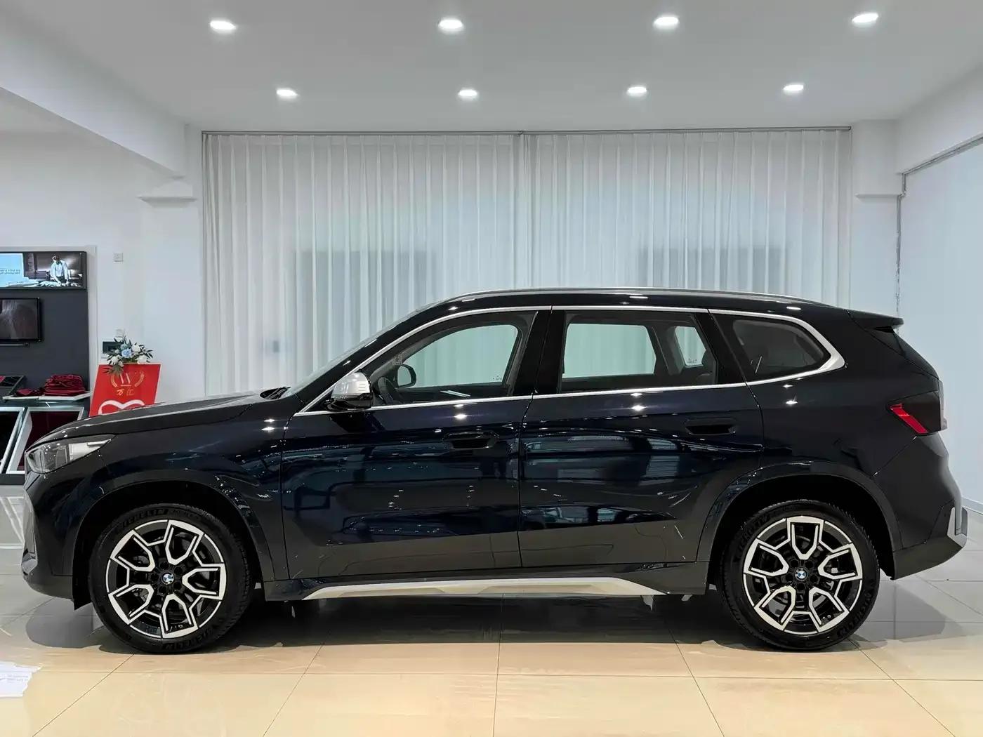 2024 BMW X1 sDrive25Li M Sport Package — миниатюра 7