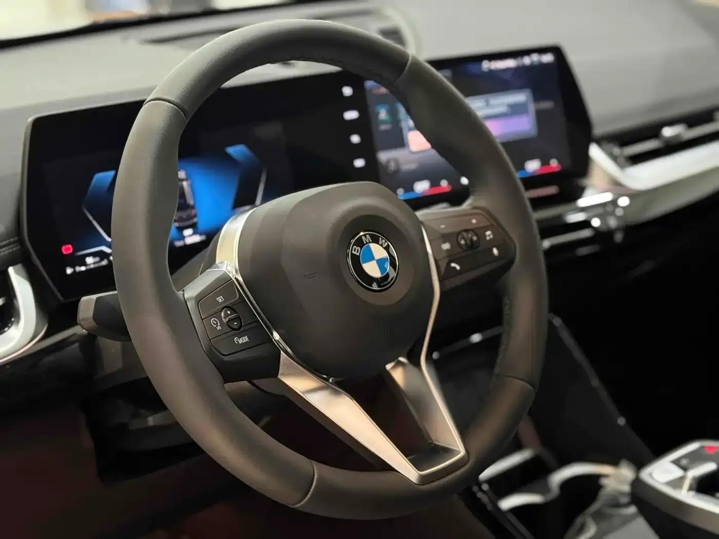 2024 BMW X1 sDrive25Li M Sport Package — миниатюра 8