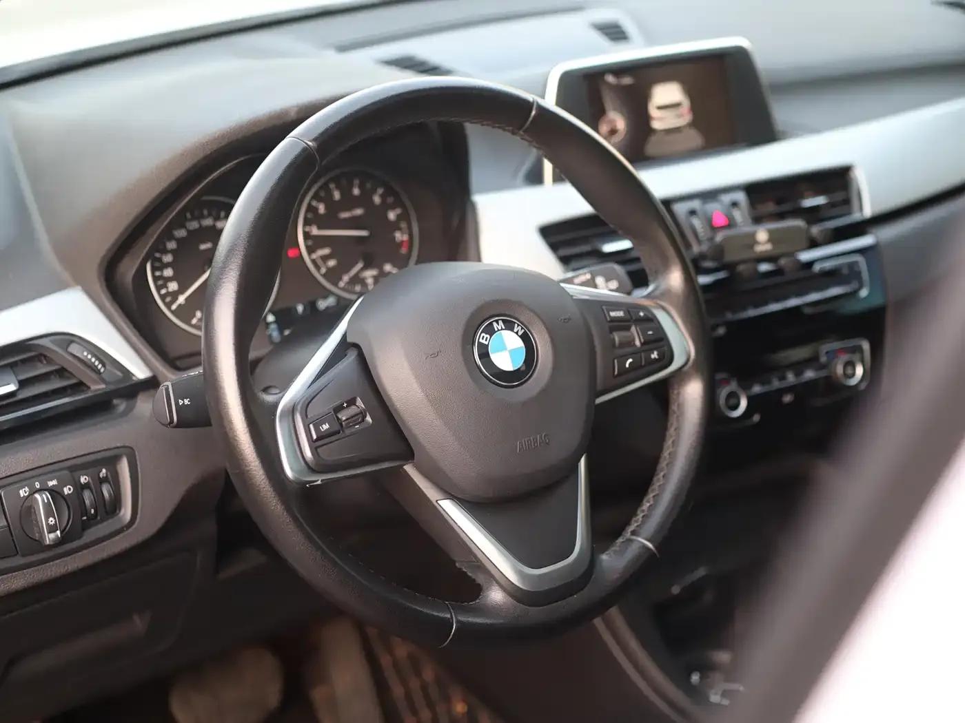 BMW X1 2016 sDrive18Li Fashion Edition — миниатюра 19