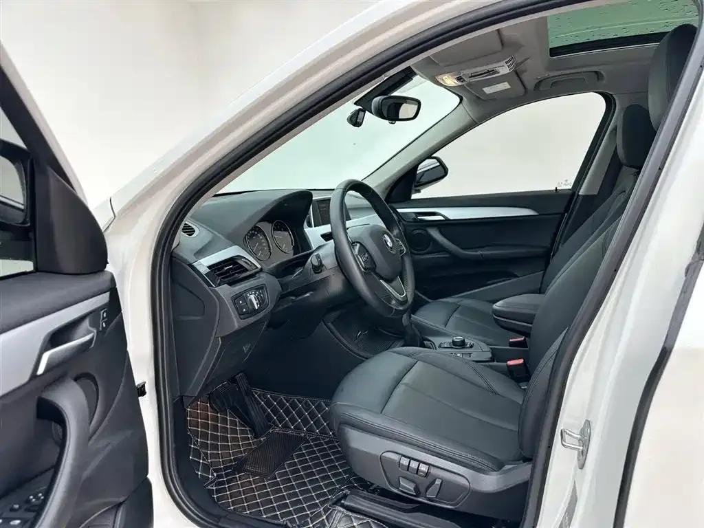 BMW X1 2019 sDrive18Li Fashion Edition — миниатюра 13
