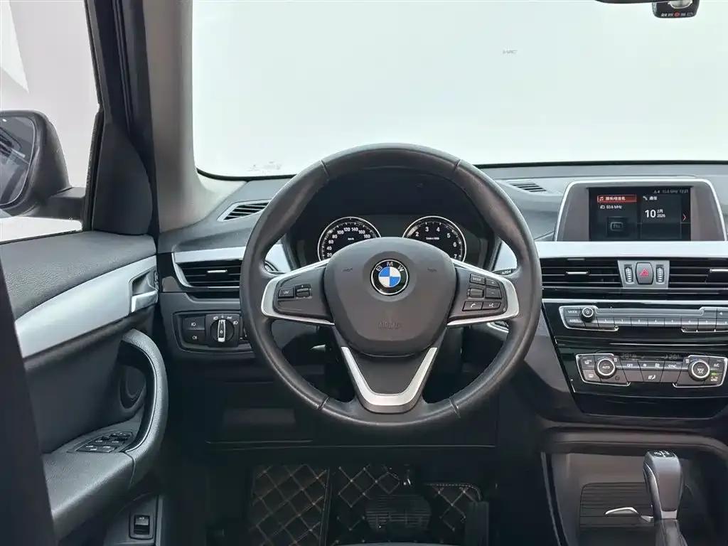 BMW X1 2019 sDrive18Li Fashion Edition — миниатюра 17