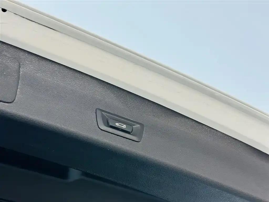 BMW X1 2019 sDrive18Li Fashion Edition — миниатюра 25
