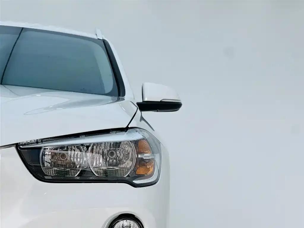 BMW X1 2019 sDrive18Li Fashion Edition — миниатюра 10