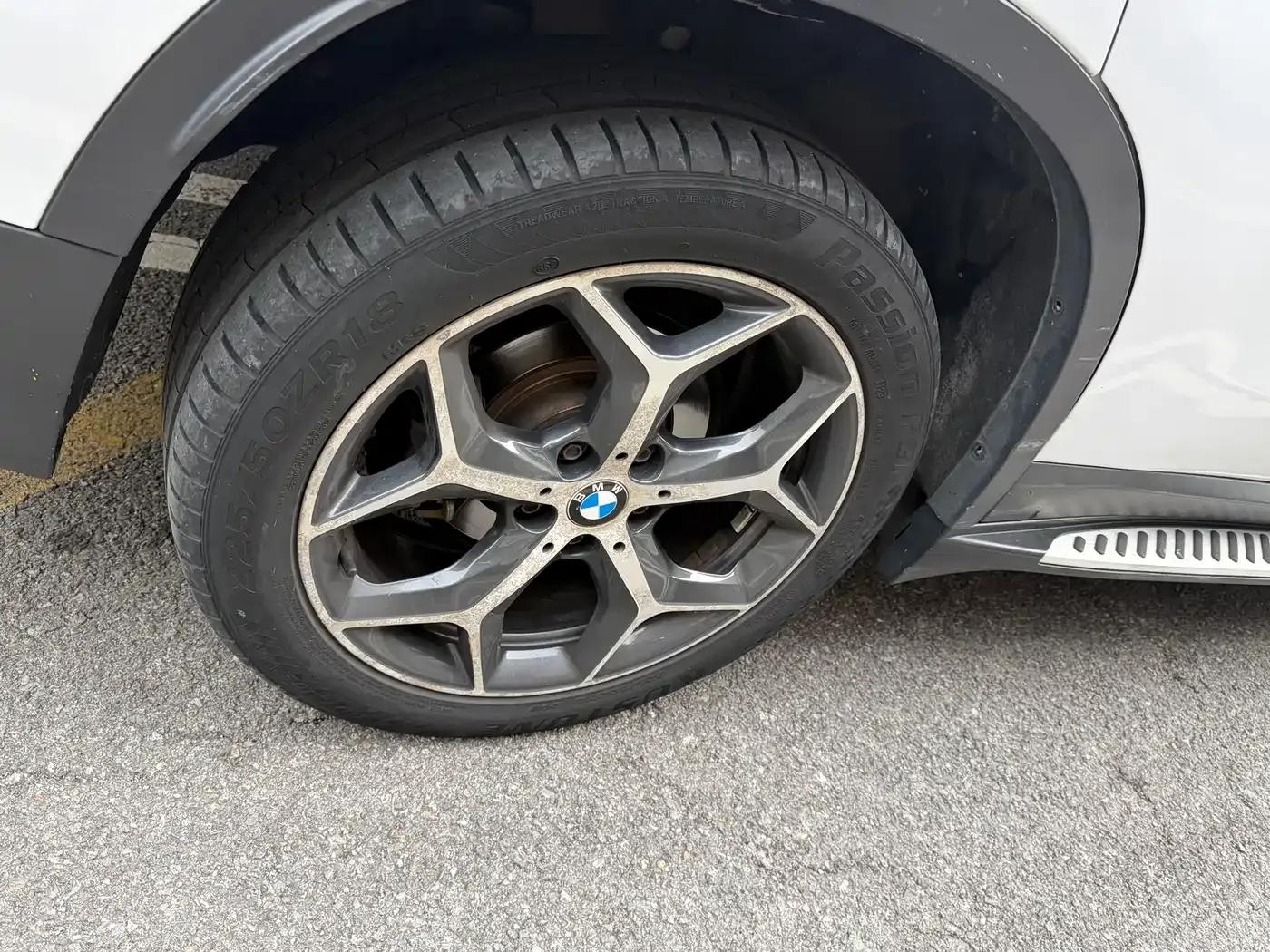 BMW X1 2018 sDrive18Li Premium — миниатюра 12
